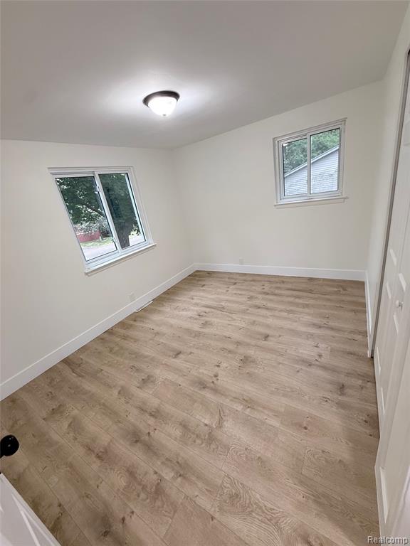 8965 Van Gordon Avenue, White Lake, MI — Photo 12