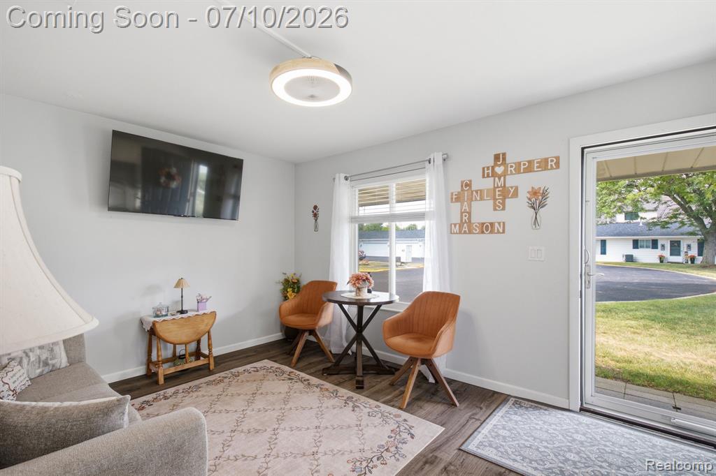 1501 River Road, 301, St. Clair, MI 48079 — Photo 6