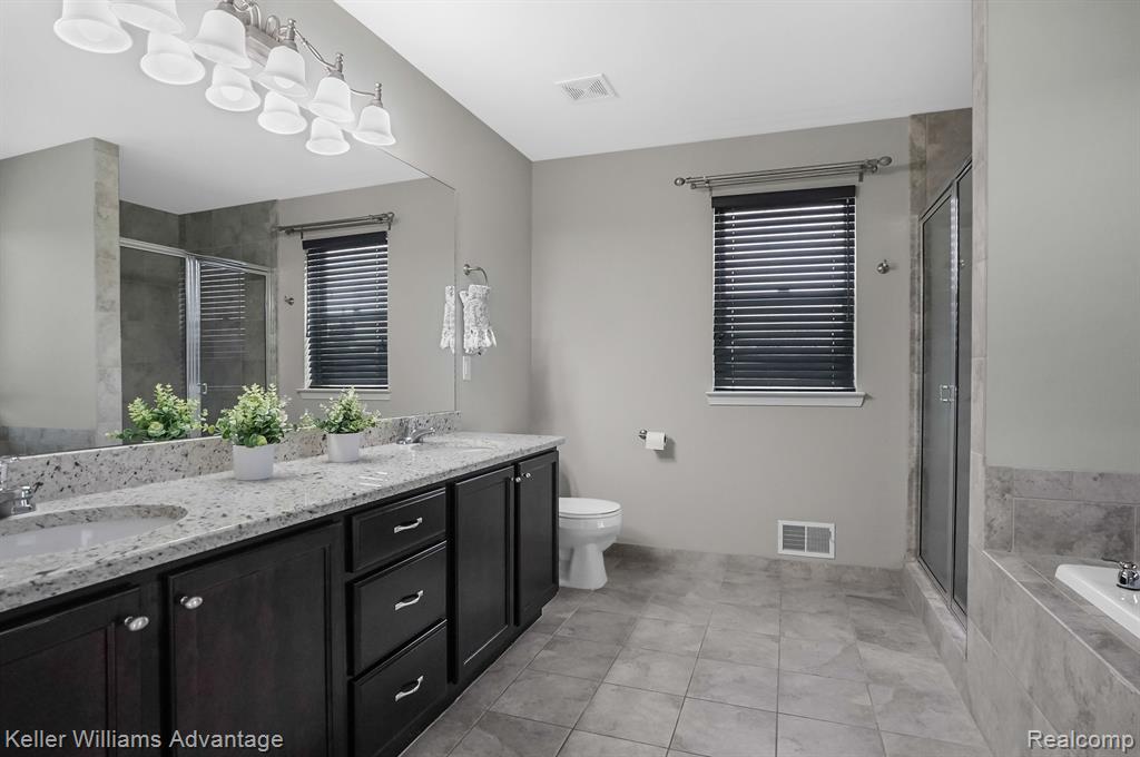 54933 BRENTWOOD Drive, South Lyon, MI 48178 — Photo 20