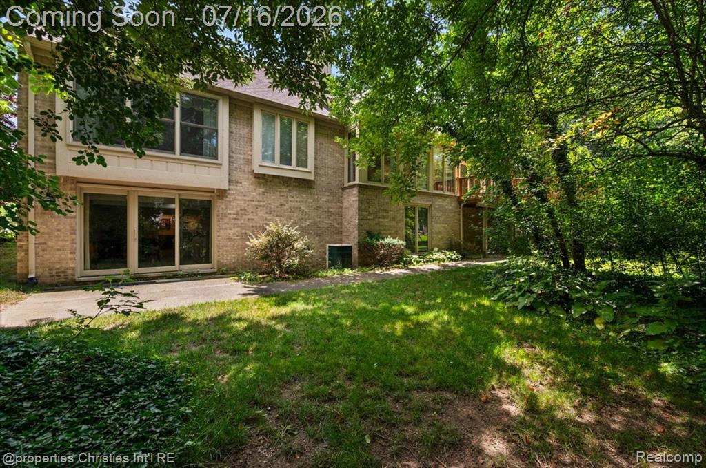 969 Whitegate Drive, Northville, MI 48167 — Photo 64