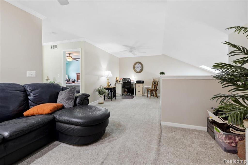 4605 SUMMER RIDGE Drive, Howell, MI 48843 — Photo 14