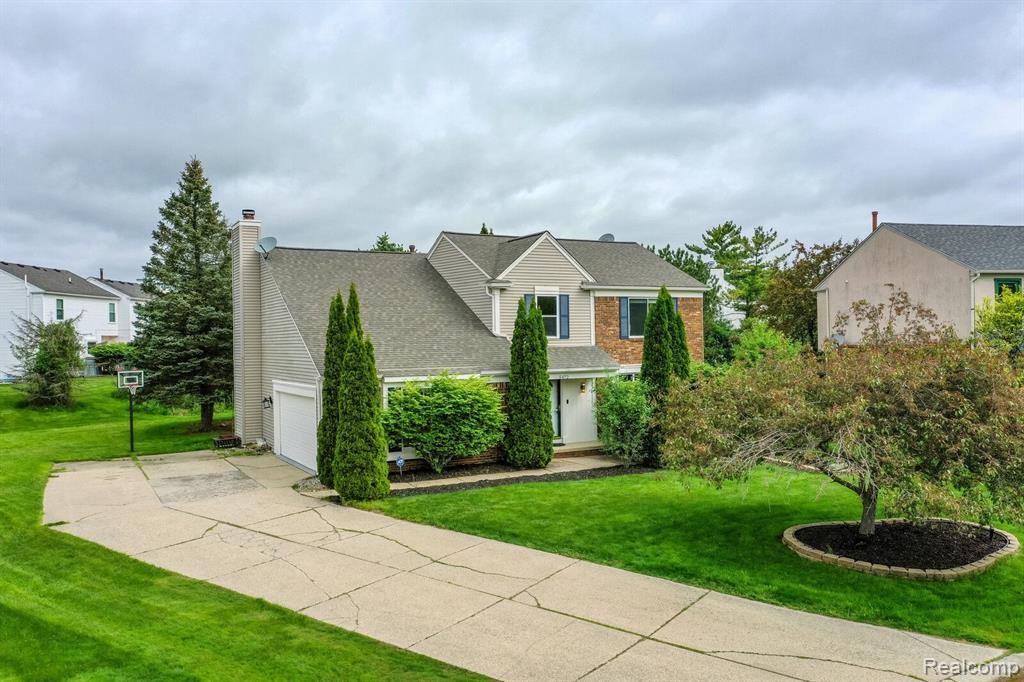 5472 CHARRINGTON, West Bloomfield, MI 48324 — Photo 3