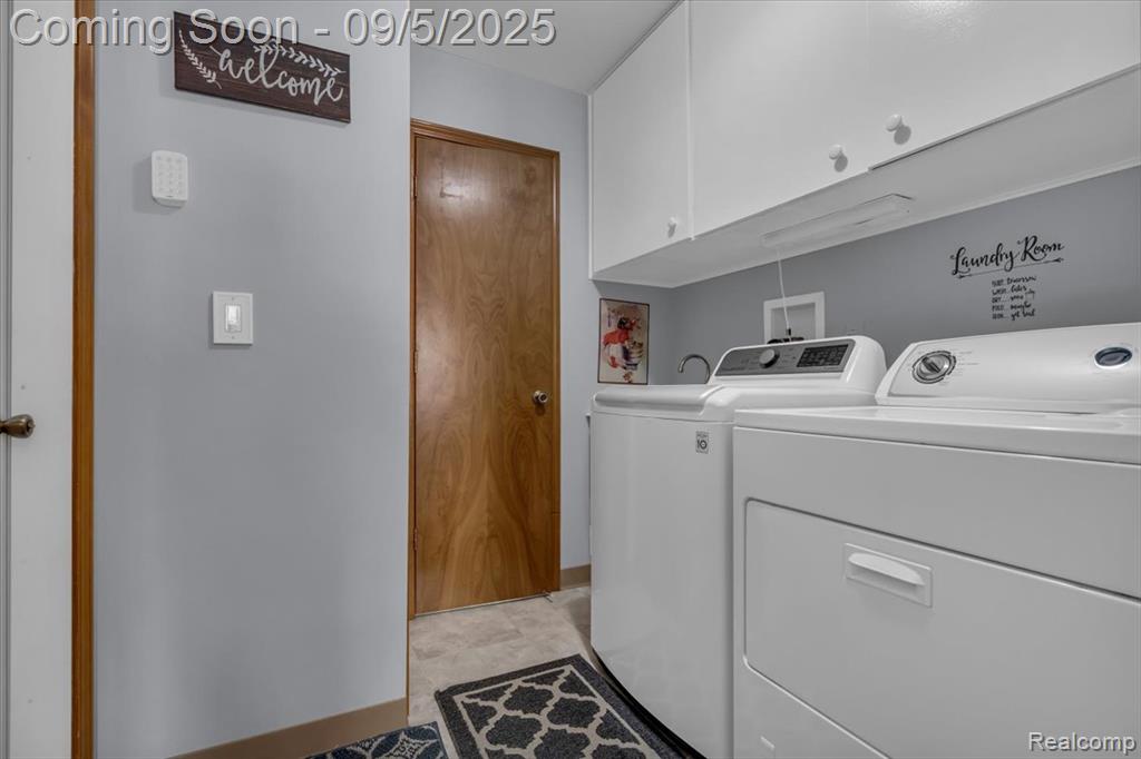 43559 Riverbend Boulevard, Clinton Twp, MI 48038 — Photo 19
