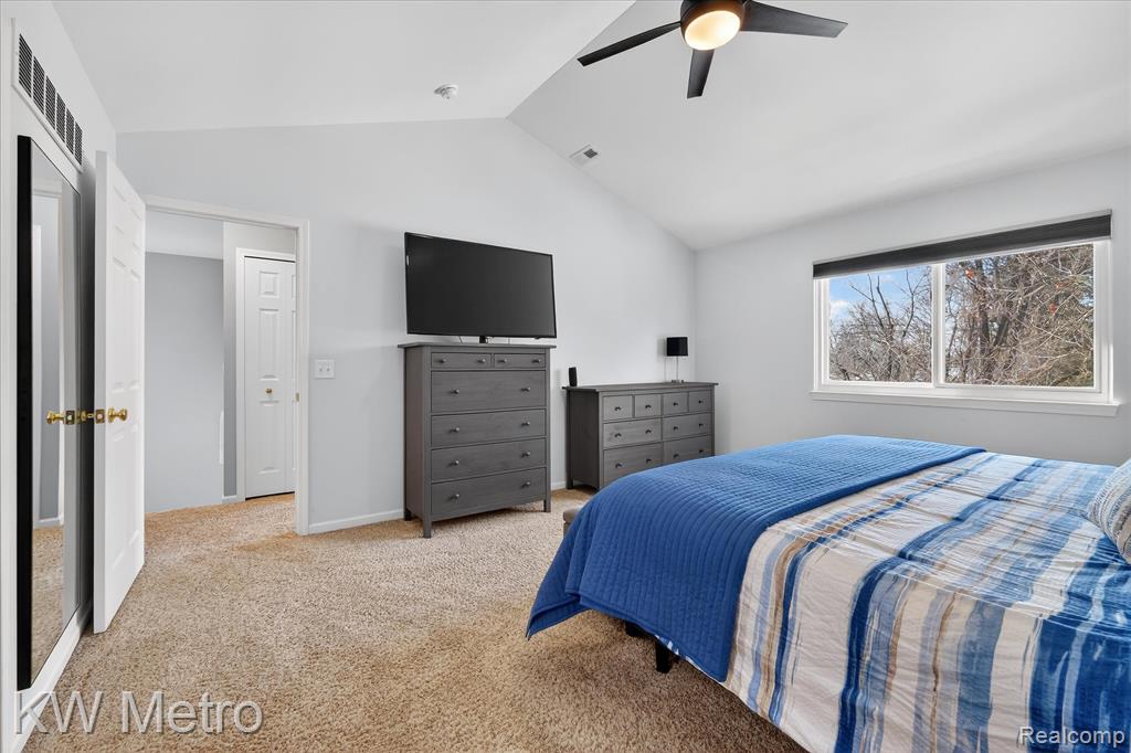 8181 Springdale Drive, White Lake, MI — Photo 25