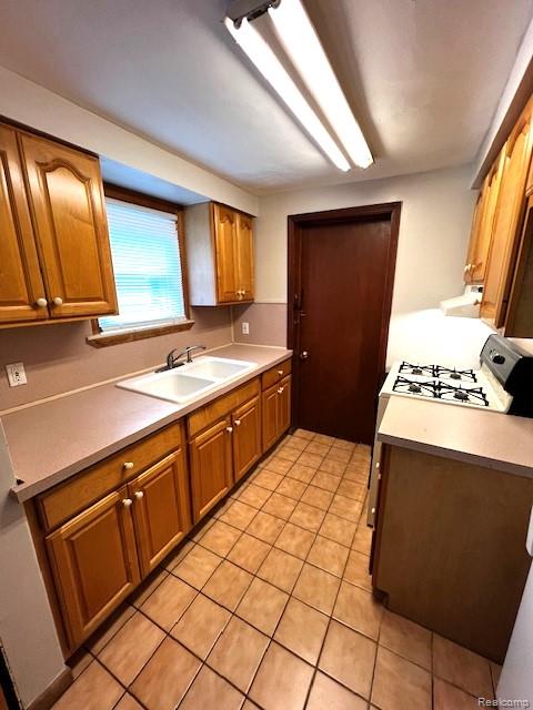 750 E CHESTERFIELD Street, Ferndale, MI 48220 — Photo 5