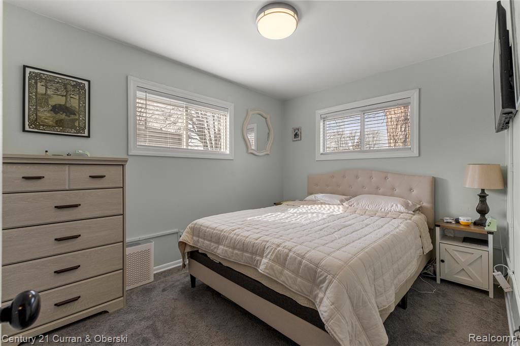 9329 Merriman Road, Livonia, MI 48150 — Photo 15