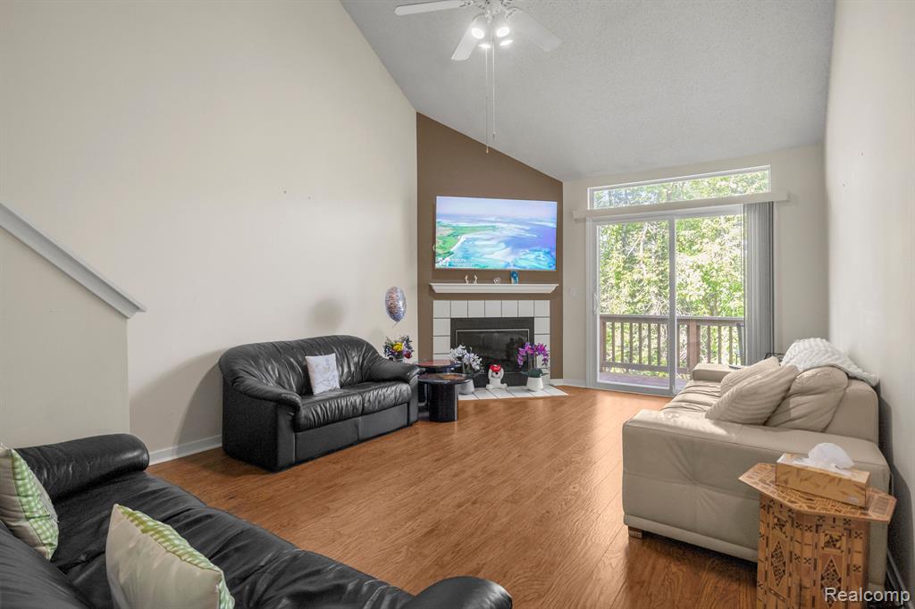 30997 CENTENNIAL Drive, Novi, MI 48377 — Photo 14