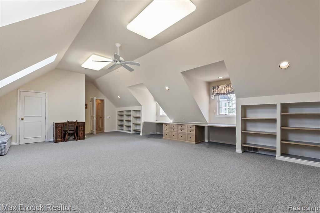 1832 Long Lake Shore Drive, Bloomfield Hills, MI 48302 — Photo 59