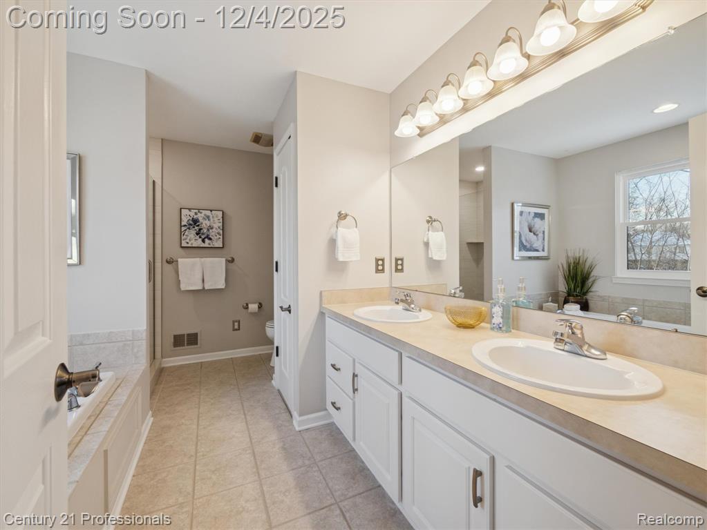 1062 Key West Court, Orion, MI — Photo 28