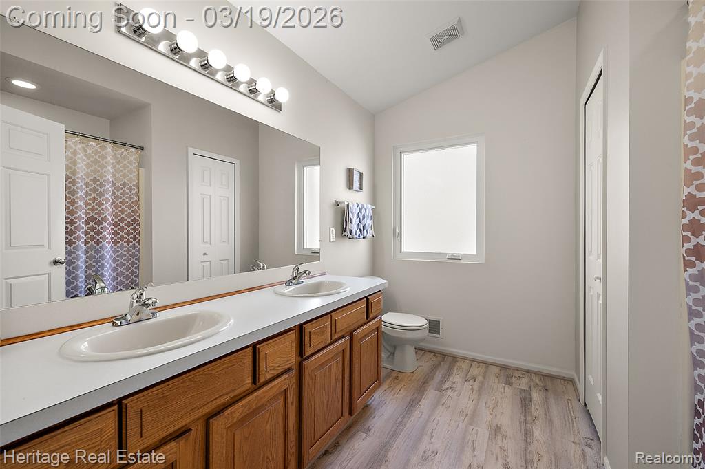 850 Glenmoor Drive, Oxford, MI 48371 — Photo 41