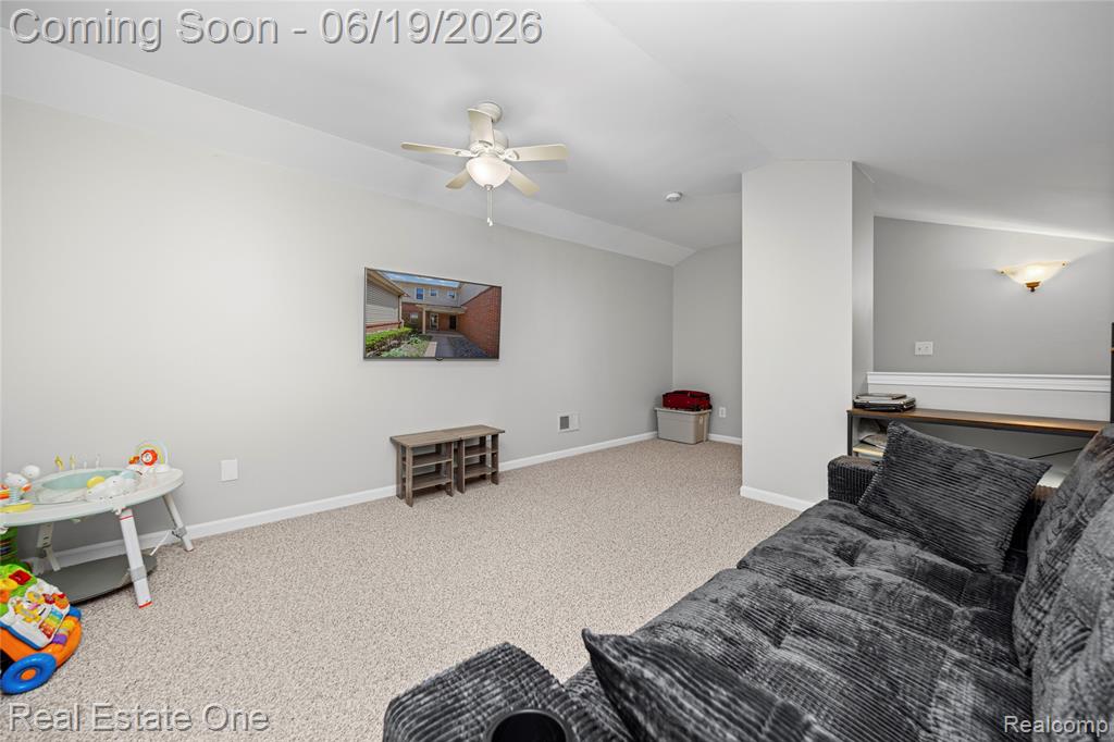43354 Pendleton Circle, 46, Sterling Heights, MI 48313 — Photo 32