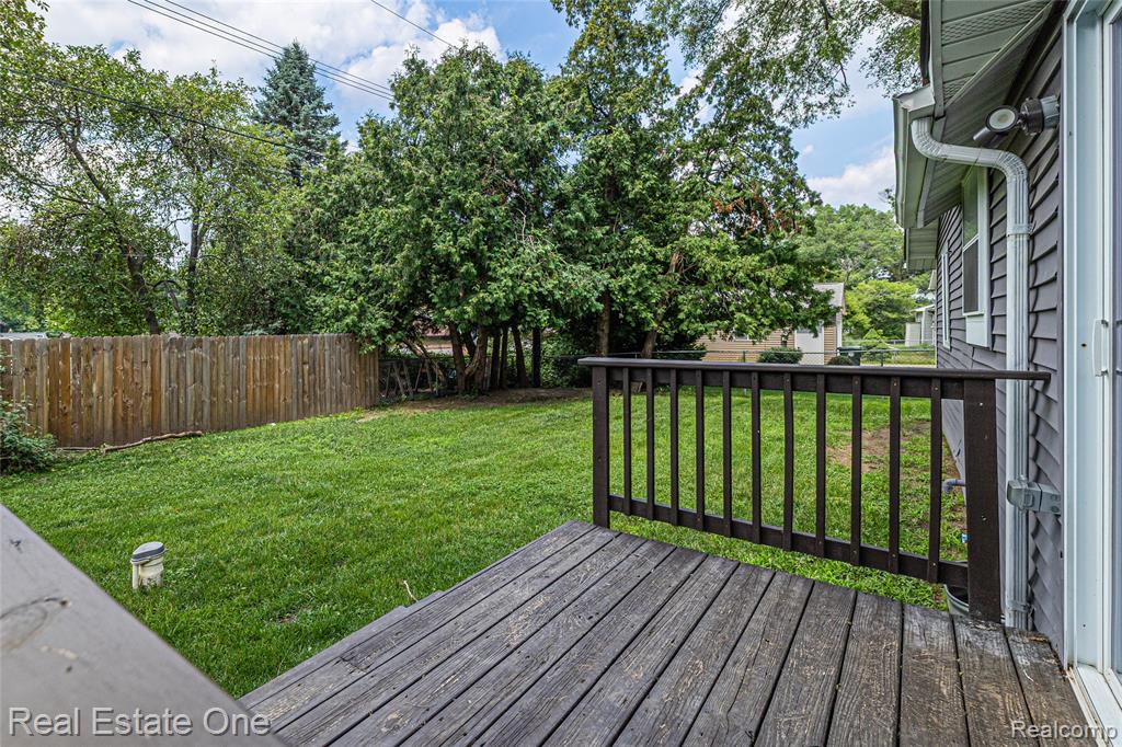 708 Birmingham Street, Lake Orion, MI 48362 — Photo 25