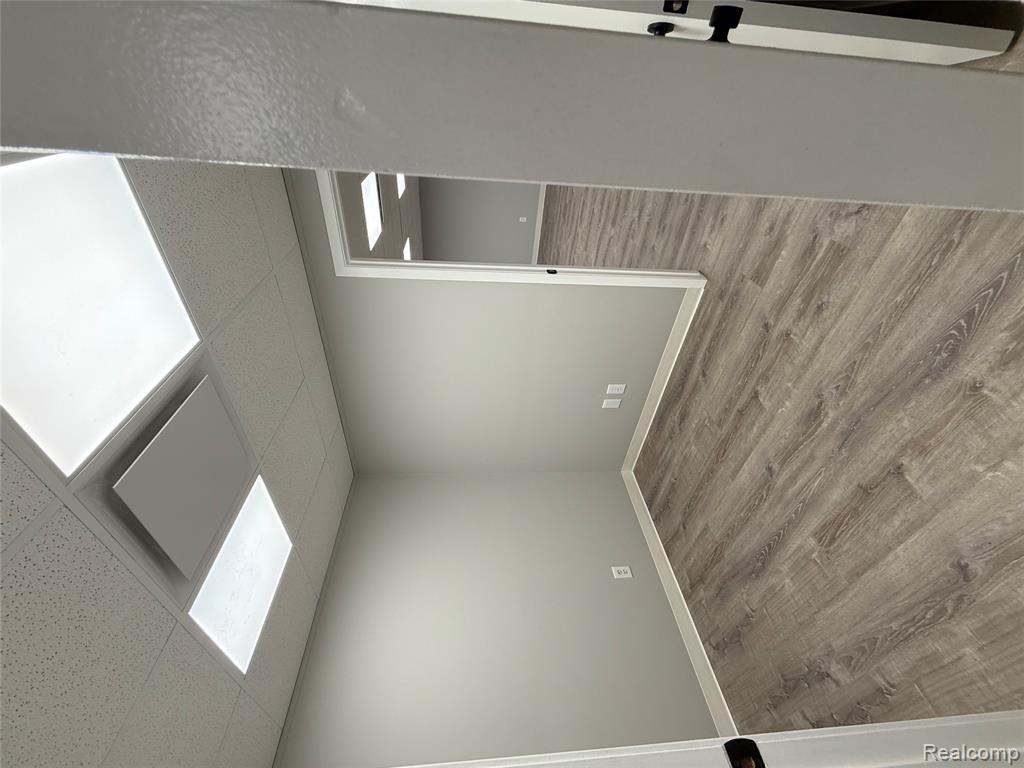 5850 DIXIE Highway, Clarkston, MI — Photo 12