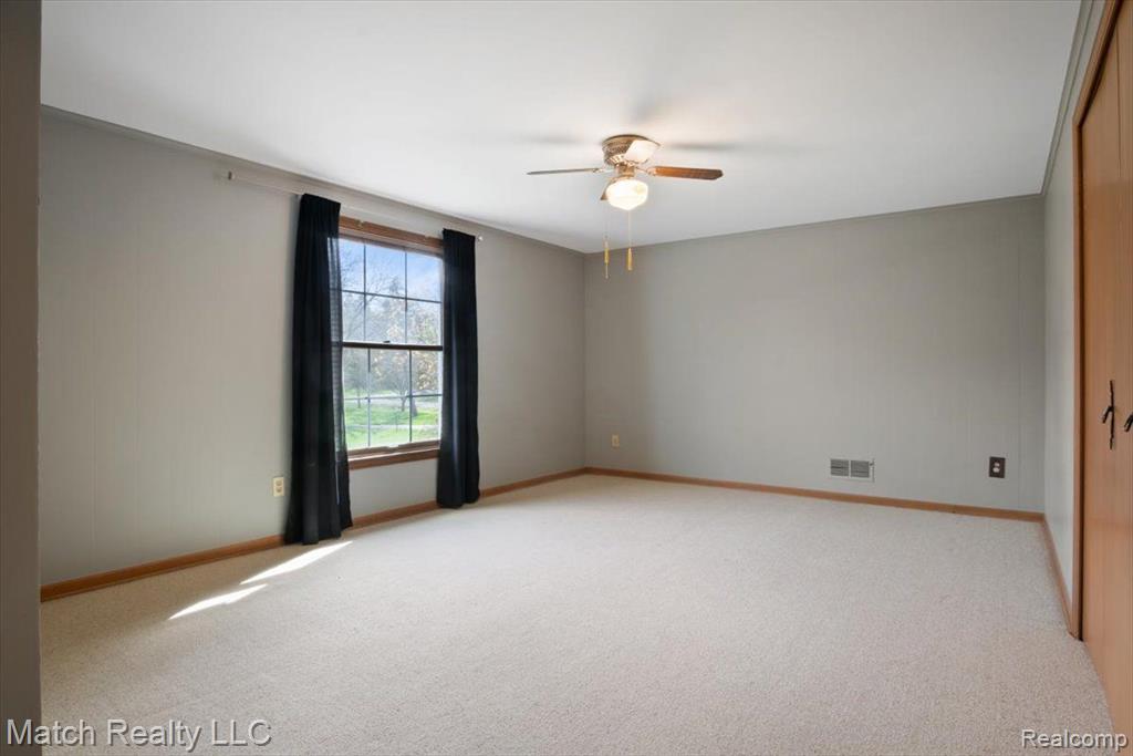 589 KINGSLEY Trail, Bloomfield Hills, MI 48304 — Photo 30