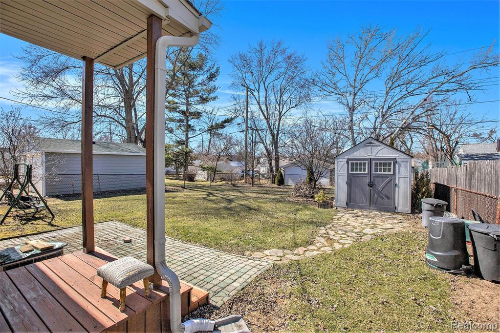 1163 FALL RIVER Road, Ypsilanti, MI 48198 — Photo 13
