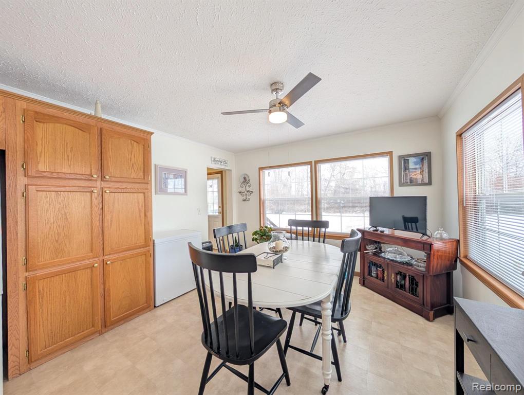 11242 Nearbrook Court, South Lyon, MI 48178 — Photo 13