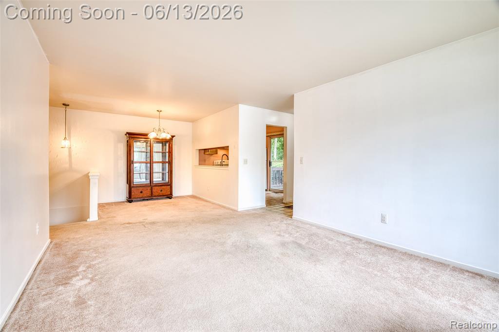 44750 Bayview Drive, 37, Novi, MI 48377 — Photo 10