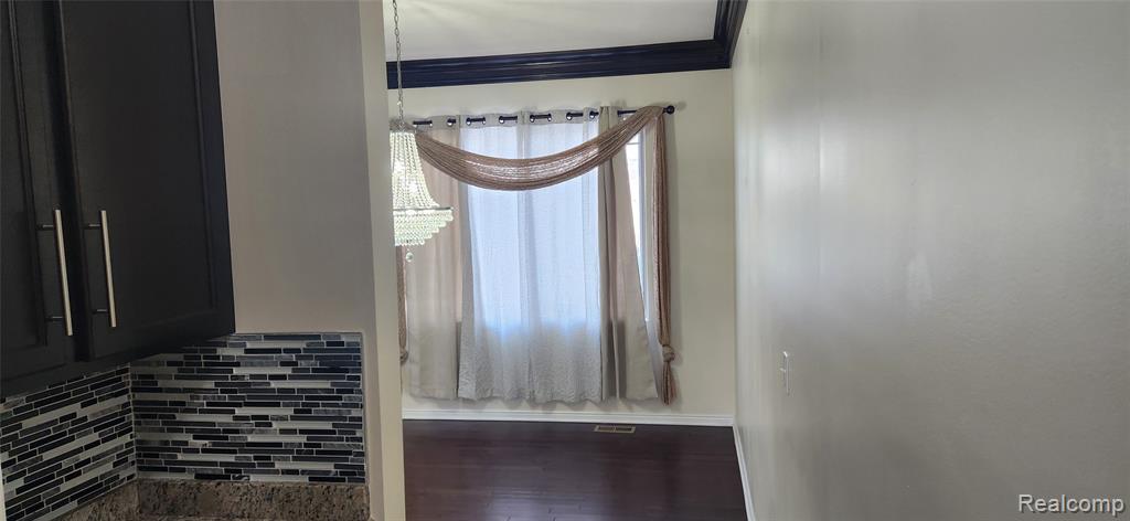 42849 Saint James Court, Sterling Heights, MI 48314 — Photo 14