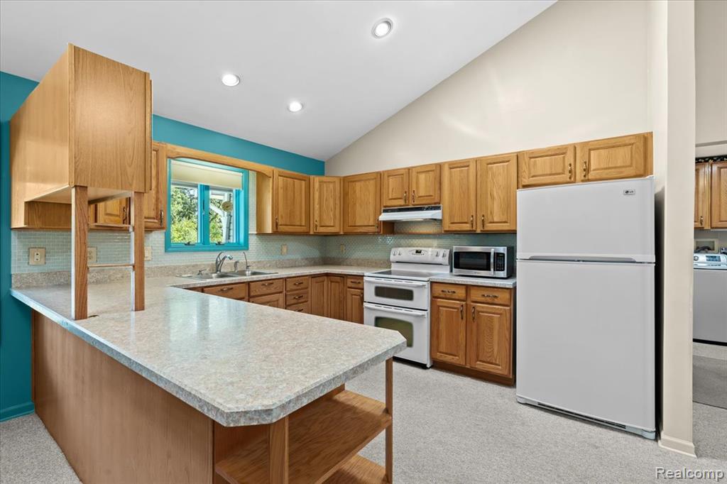 425 N Brandt, Ortonville, MI 48462 — Photo 9