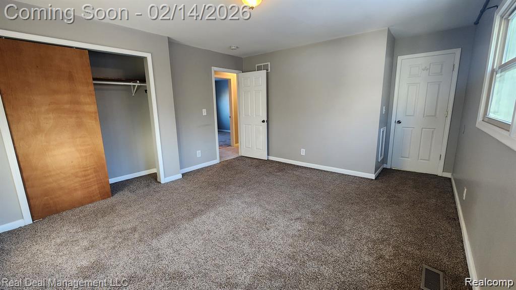 5352 Olde Saybrooke Road, Grand Blanc, MI 48439 — Photo 15