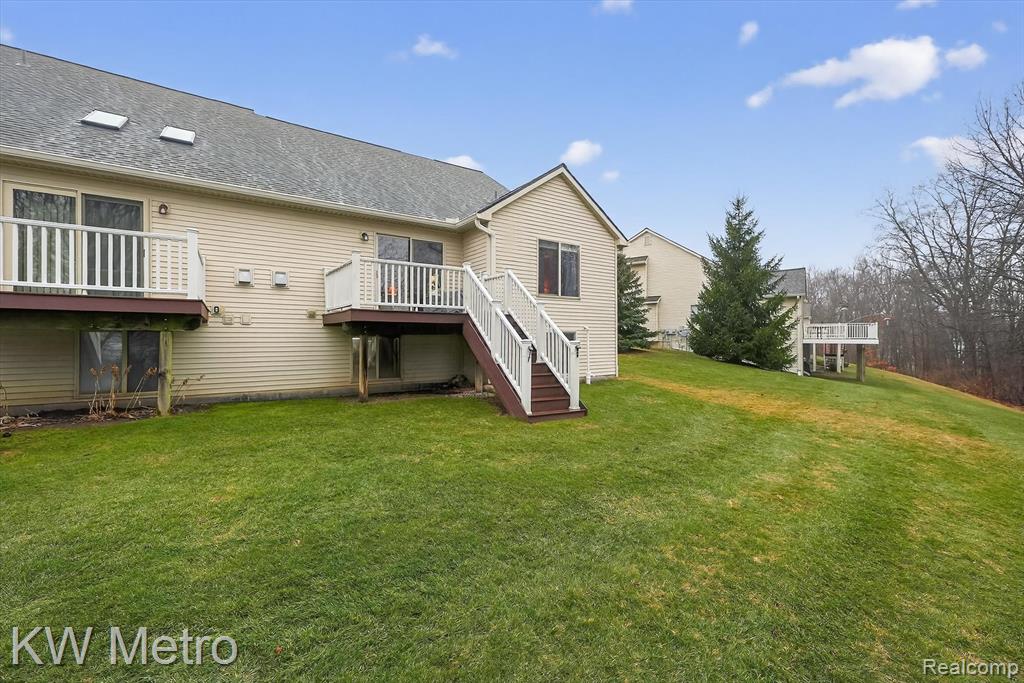4668 Summer Ridge Drive, Howell, MI 48843 — Photo 44