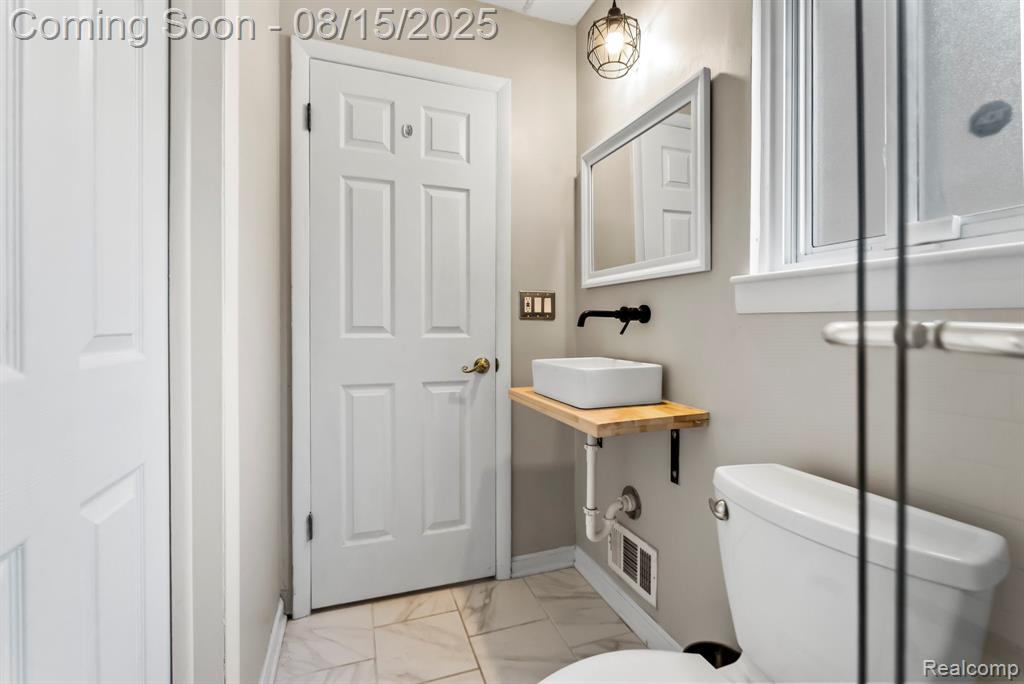 4629 Red Maple Drive, Warren, MI 48092 — Photo 23