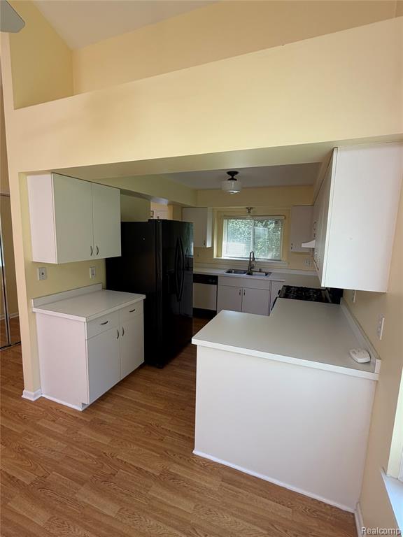 520 Springle Drive, Waterford, MI 48327 — Photo 21