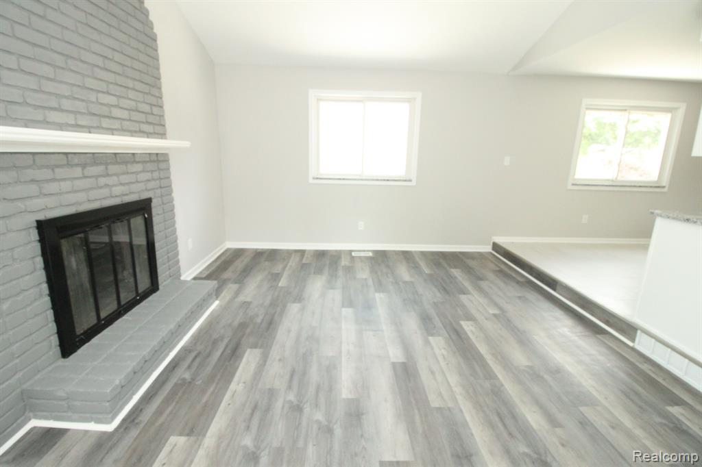 4833 OCEAN Court, Sterling Heights, MI 48310 — Photo 27