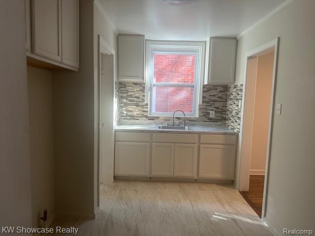 8282 Sussex Street NW, Detroit, MI 48228 — Photo 10