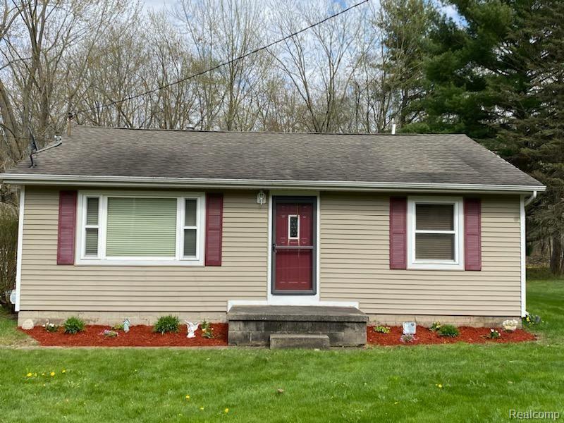 11805 BUECHE Road, Burt, MI 48417 — Photo 4