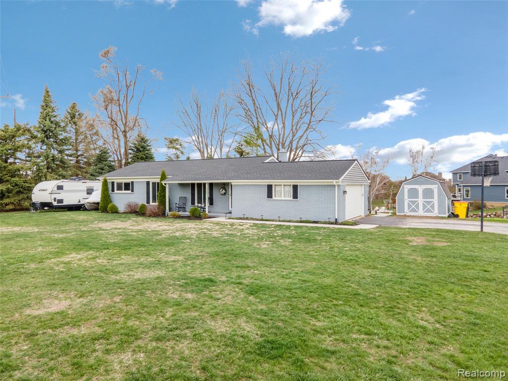 355 Sanders Road, Oxford, MI 48371 — Photo 4
