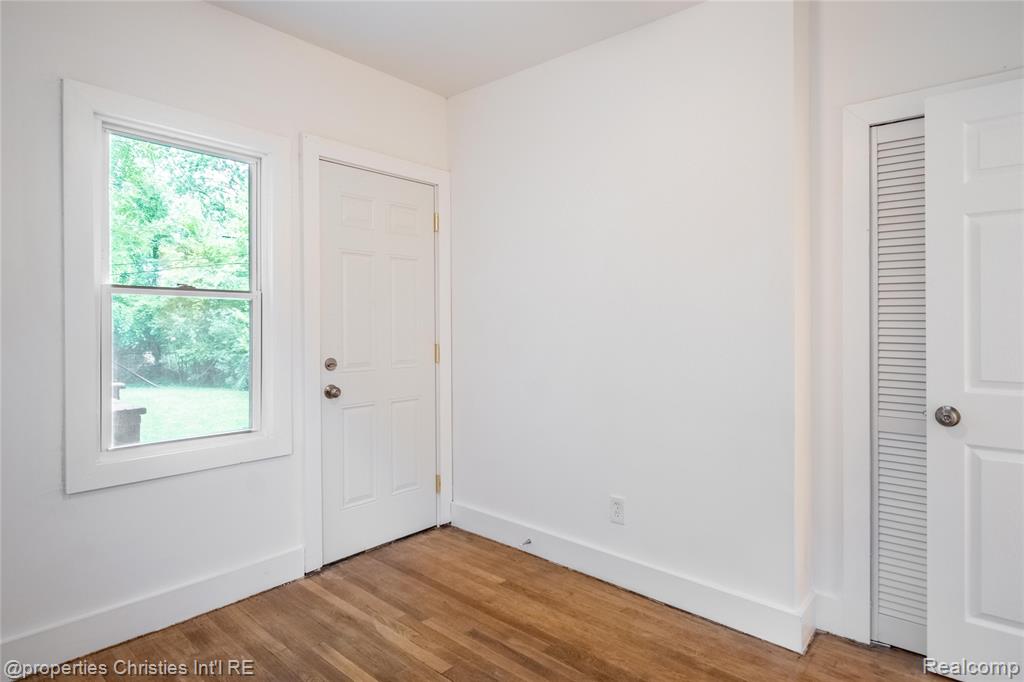 4373 Balfour Road, Detroit, MI 48224 — Photo 22