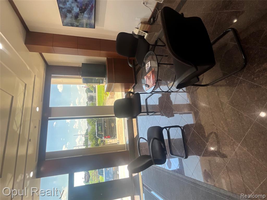 40500 Plymouth RD, Plymouth, MI 48170 — Photo 2