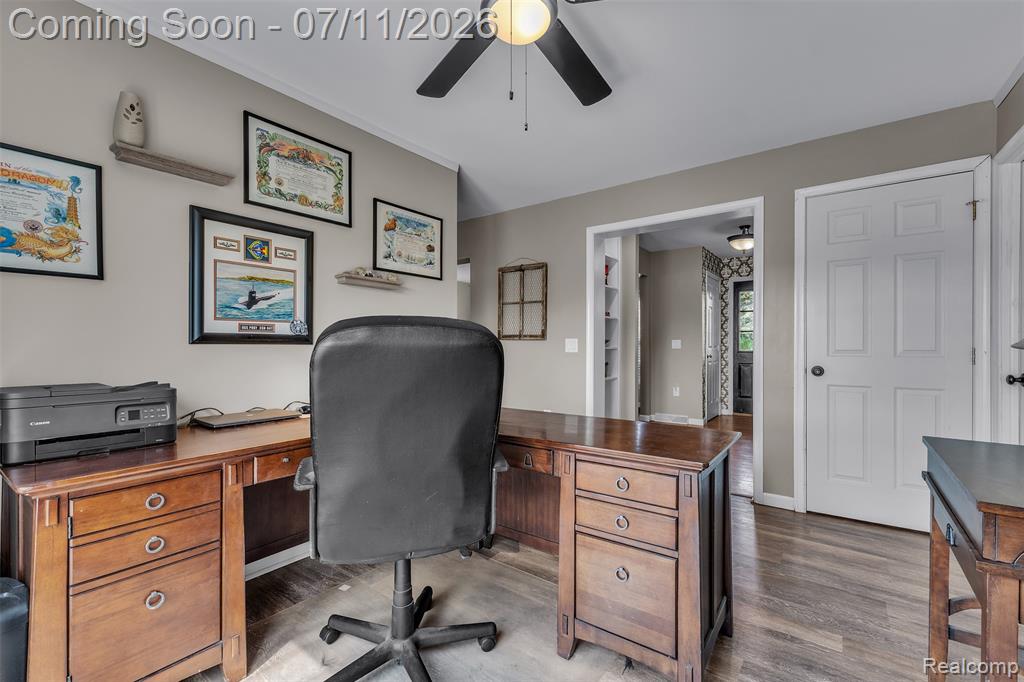10146 Marshall Road, South Lyon, MI 48178 — Photo 32