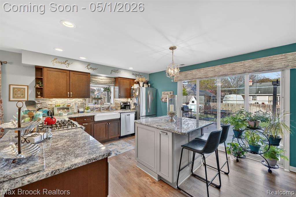 4856 Butler Drive, Troy, MI 48085 — Photo 10
