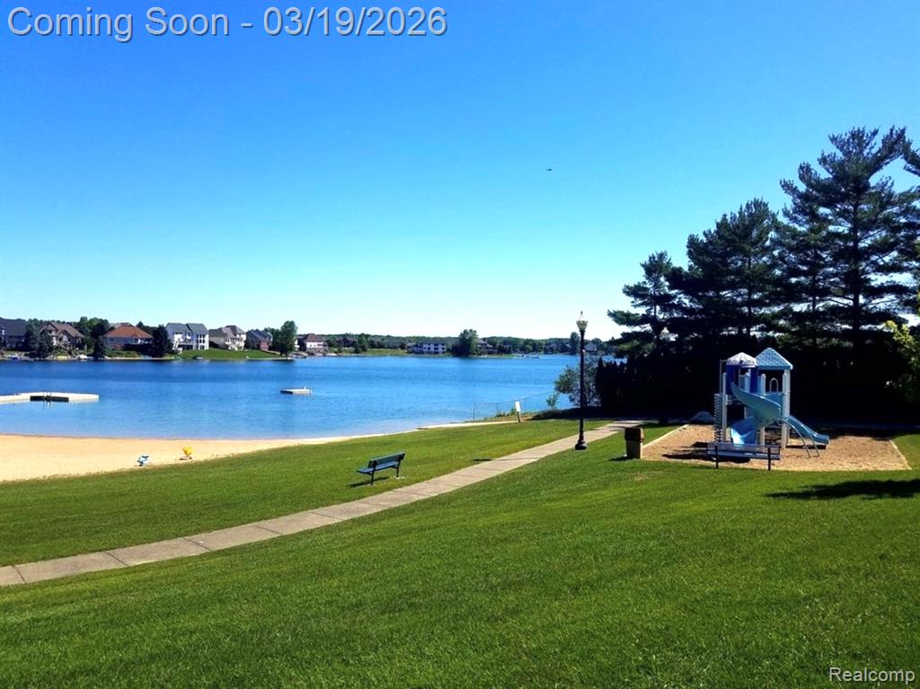 751 Woodleigh Way, Oxford, MI 48371 — Photo 35