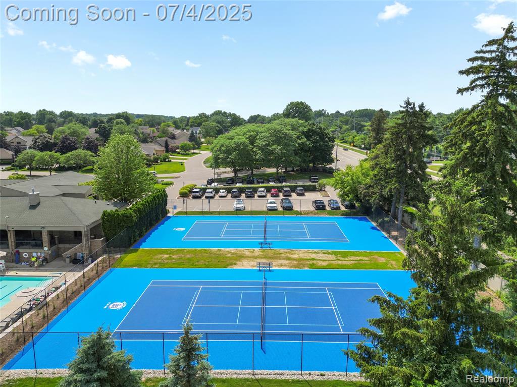 938 Brookwood Lane E, Rochester, MI 48309 — Photo 43