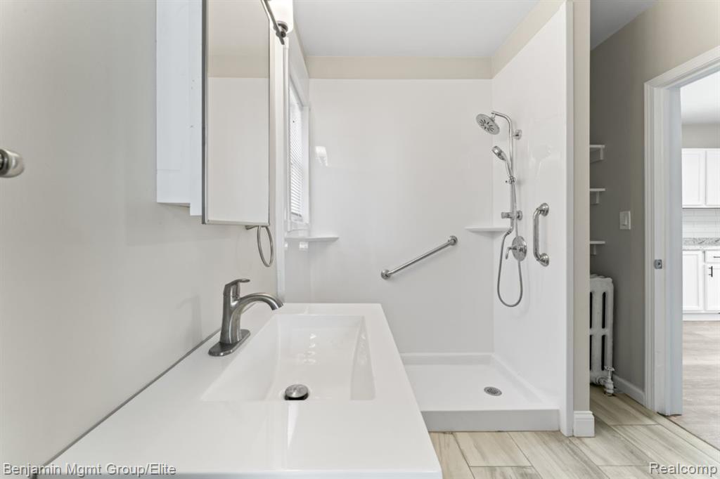 532 Fox Street, Lapeer, MI 48446 — Photo 18
