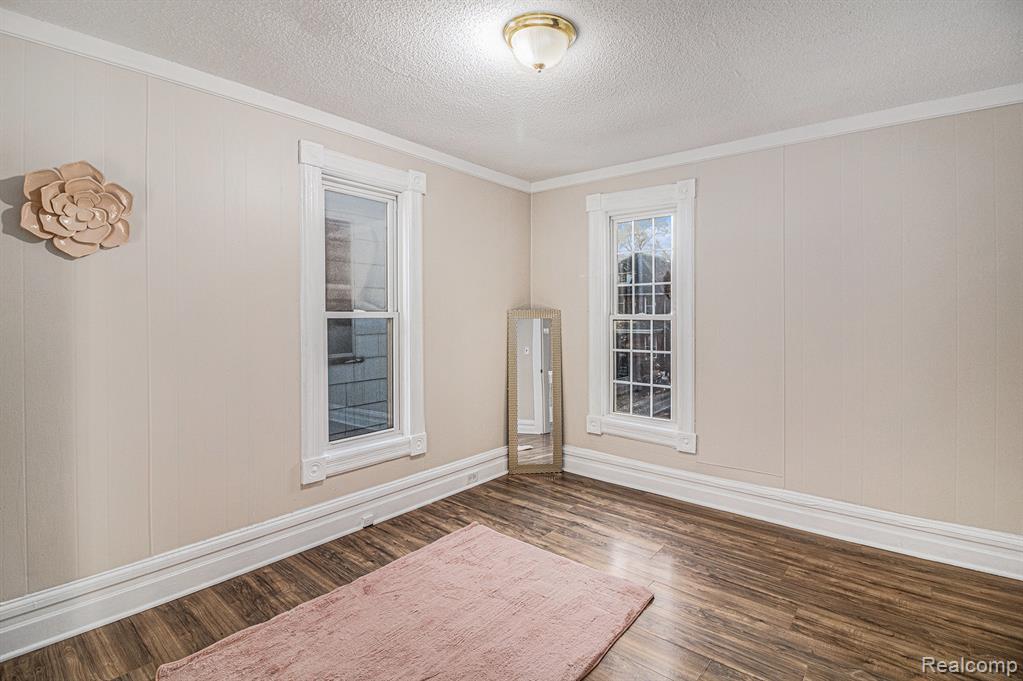 2048 Clarkdale Street, Detroit, MI 48209 — Photo 21