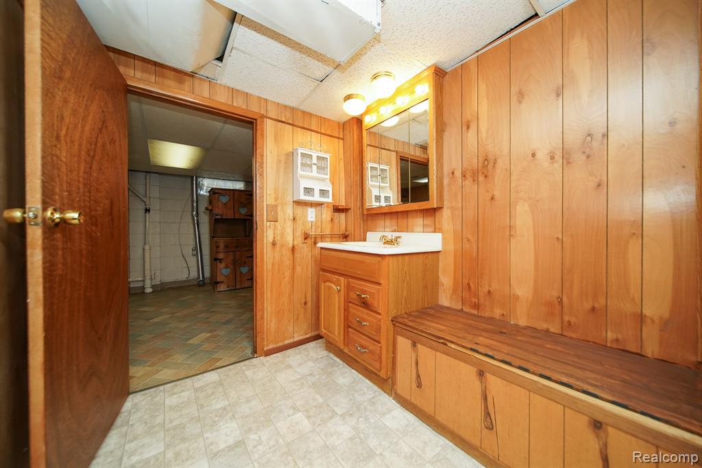 4462 1st Street, Wayne, MI 48184 — Photo 51