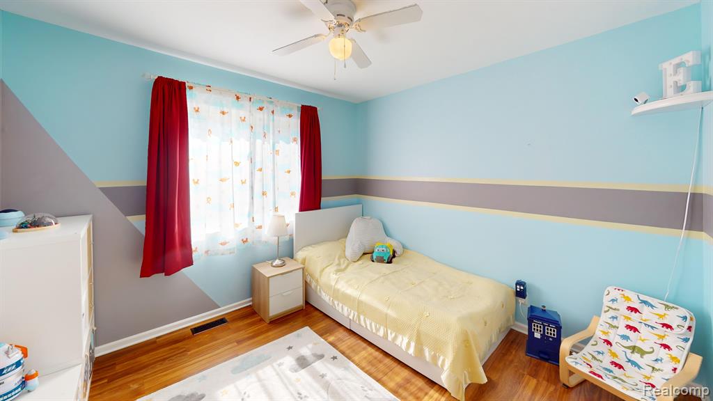 7724 PIONEER Drive, Ypsilanti, MI 48197 — Photo 30