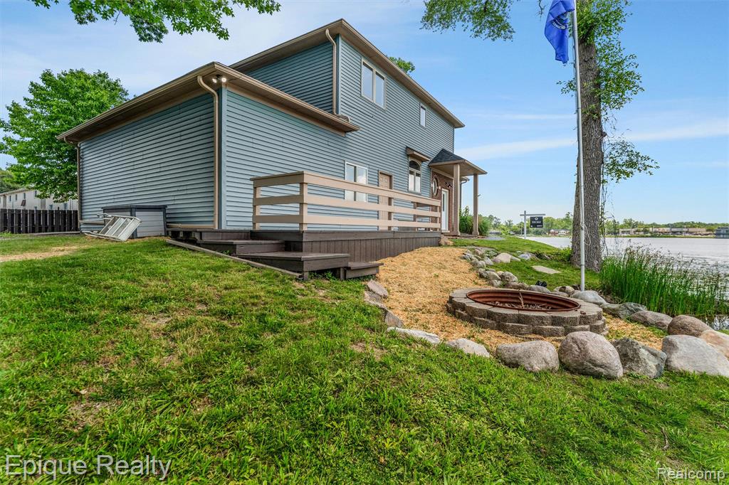 800 Kimberly, Lake Orion, MI 48362 — Photo 34