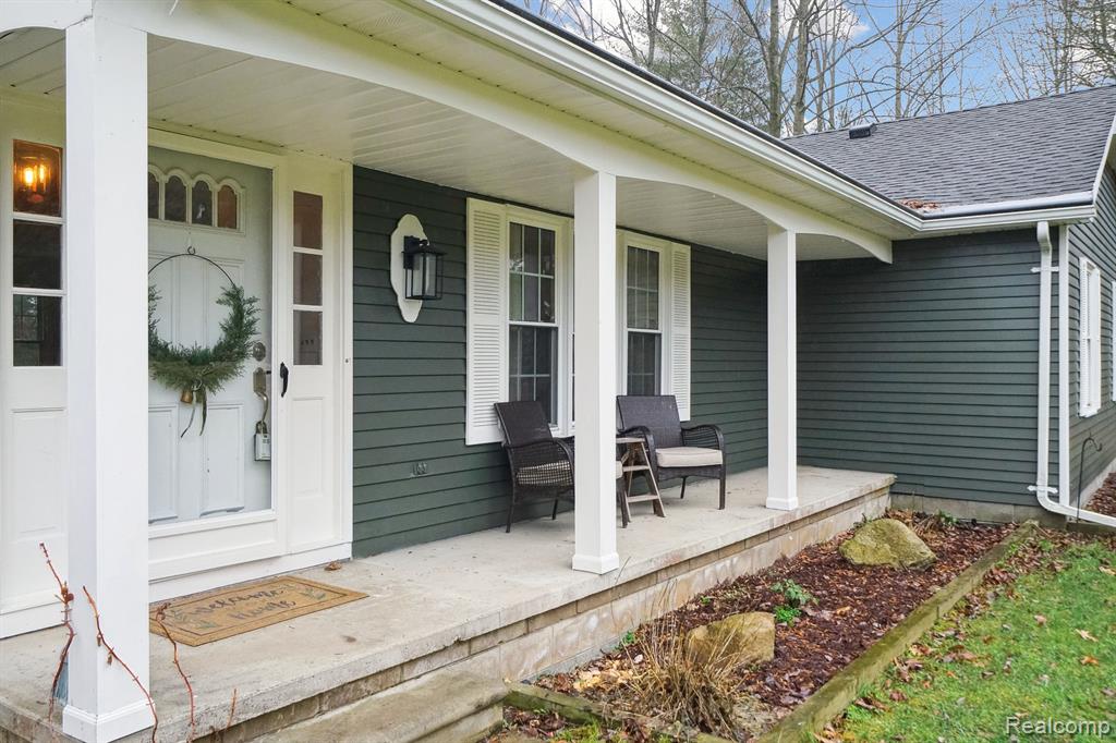 4186 BRANDON Drive, Howell, MI 48843 — Photo 4