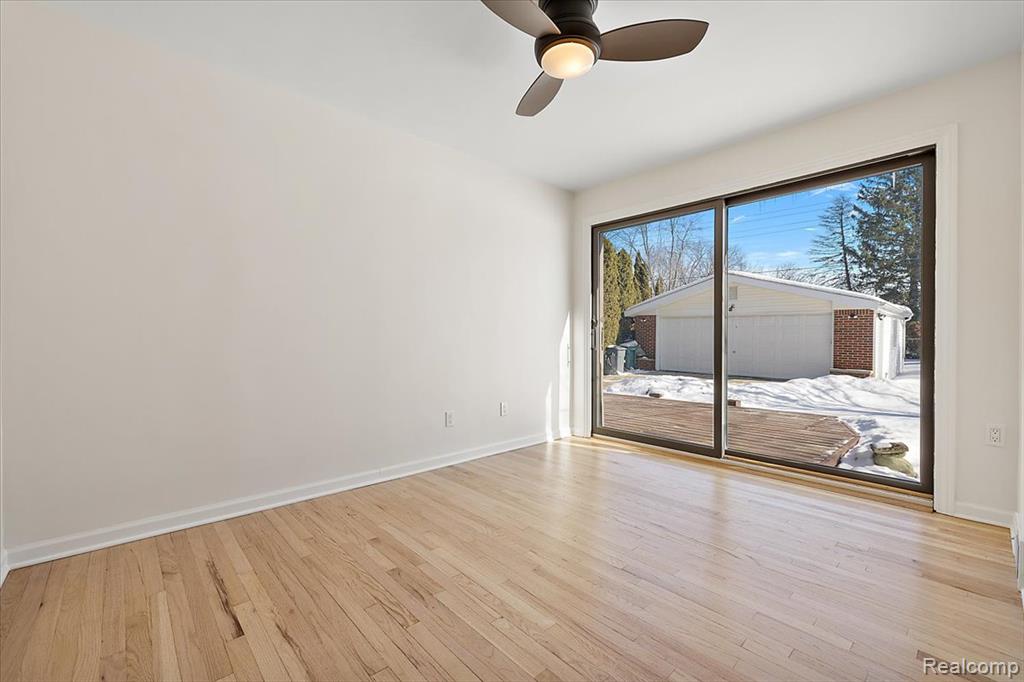 31060 E Rutland Street, Beverly Hills, MI 48025 — Photo 20