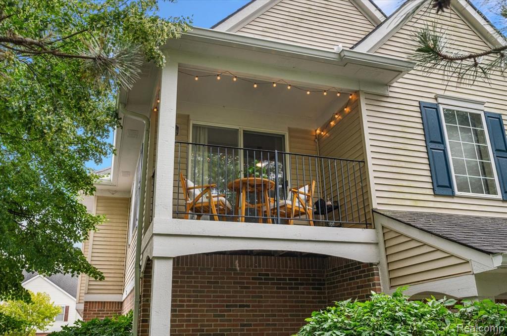 776 Amberly Drive, C, Waterford, MI 48328 — Photo 3