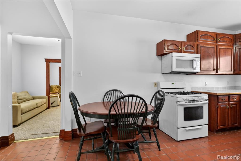 1518 Chestnut Street, Wyandotte, MI 48192 — Photo 13