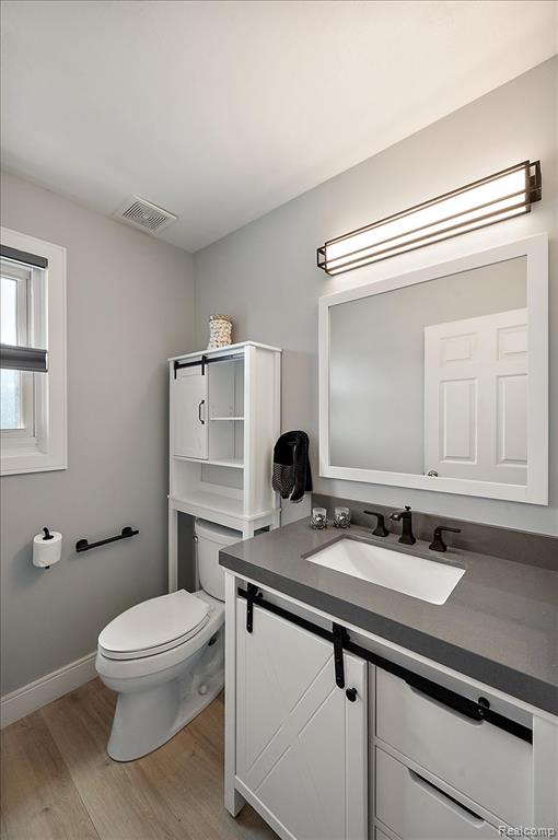 48037 Lafayette Drive, Macomb, MI 48044 — Photo 18