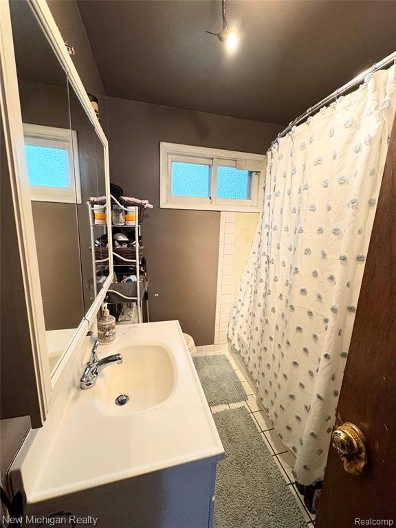 870 Farnsworth Road, White Lake, MI — Photo 9