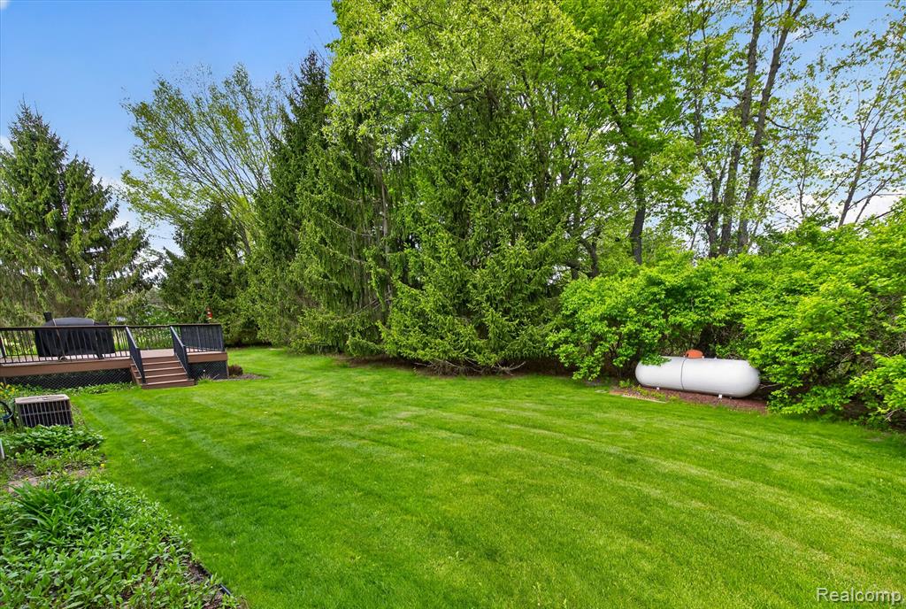 7659 Clyde Road, Fenton, MI 48430 — Photo 35