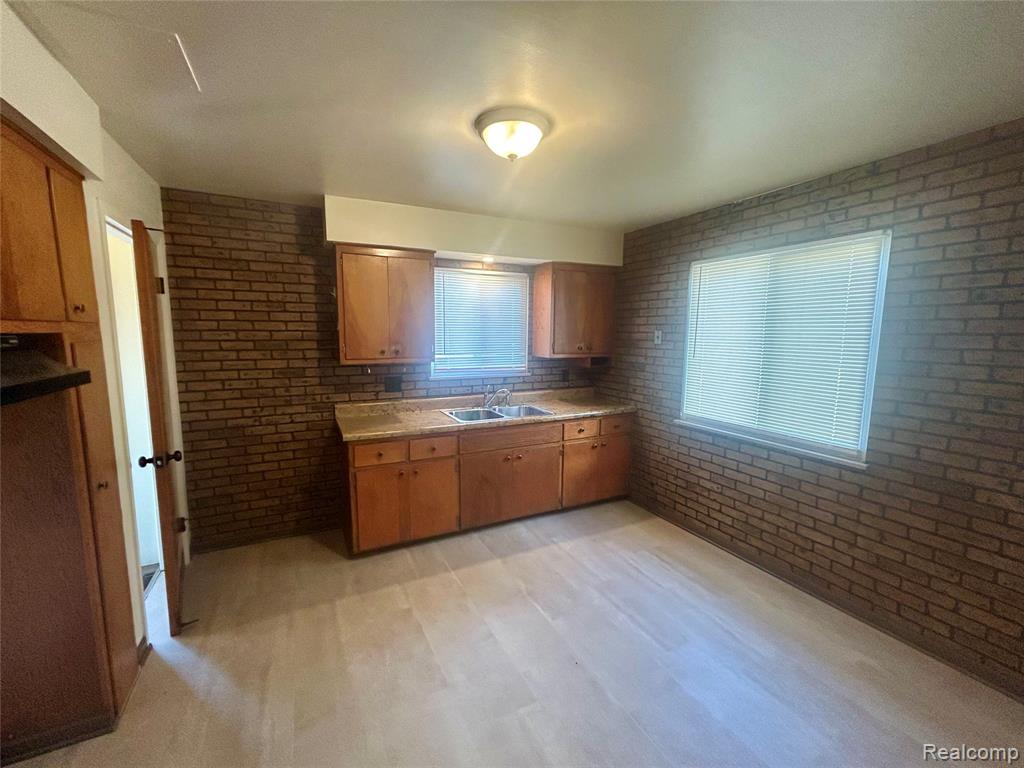 778 4th Avenue, Pontiac, MI 48340 — Photo 2